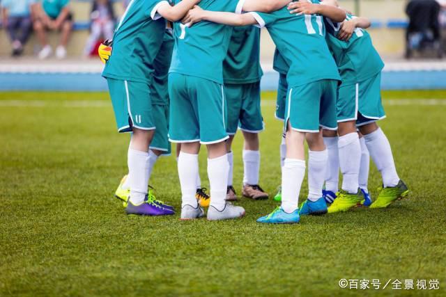 阿门汤普森续约悬念：降薪1000万或成关键，火箭队争夺核心